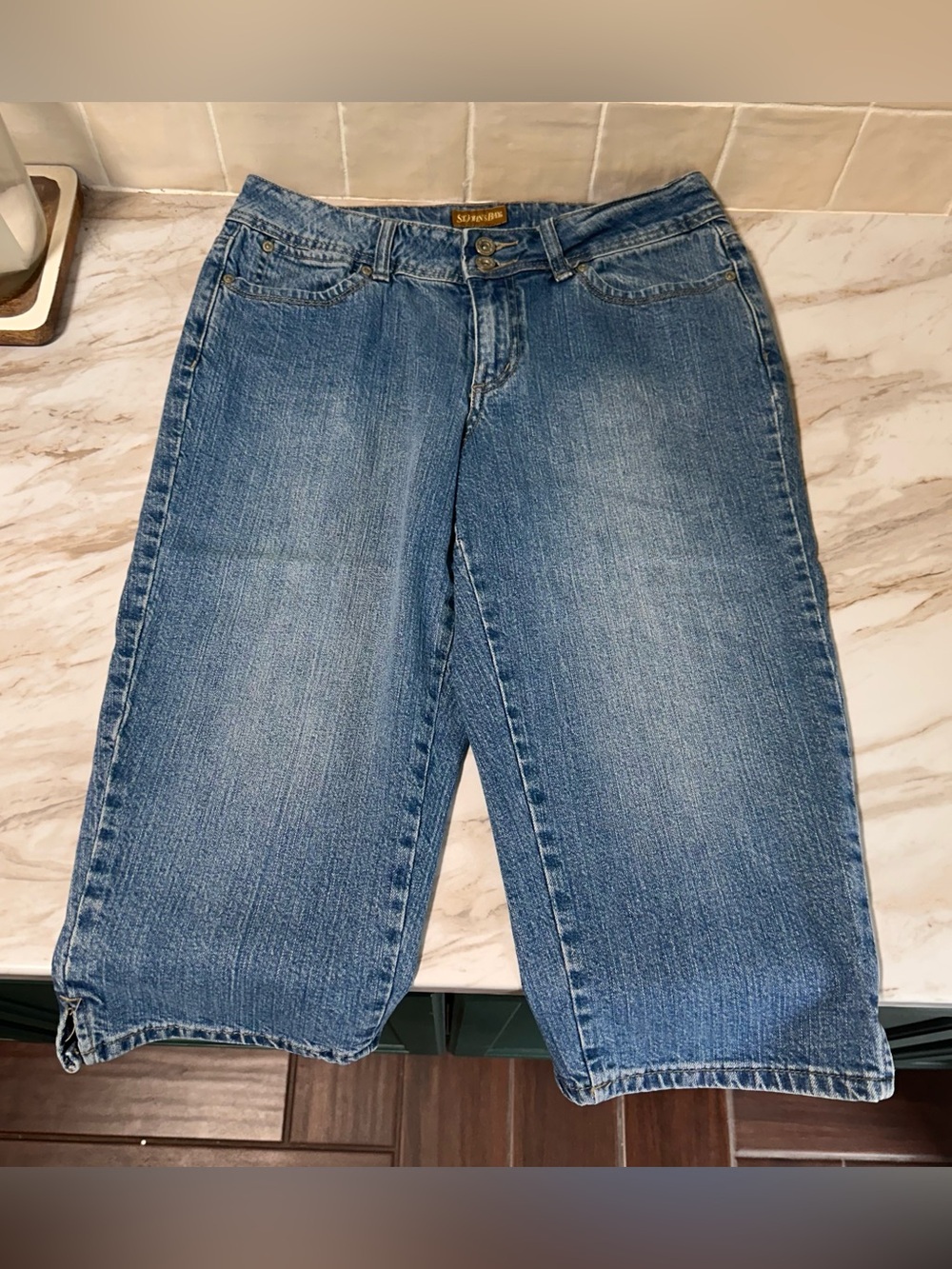 St. John's Bay Denim Capri Jean Shorts Size 10